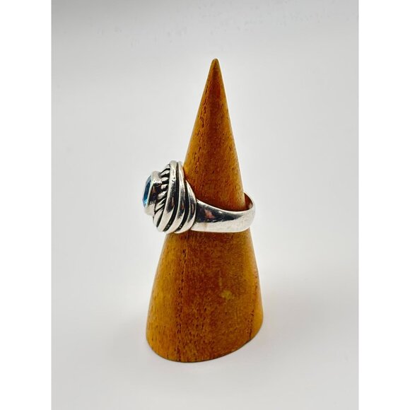 Vintage Sterling Silver Blue Topaz Ring Size 7.5 - Picture 11 of 11